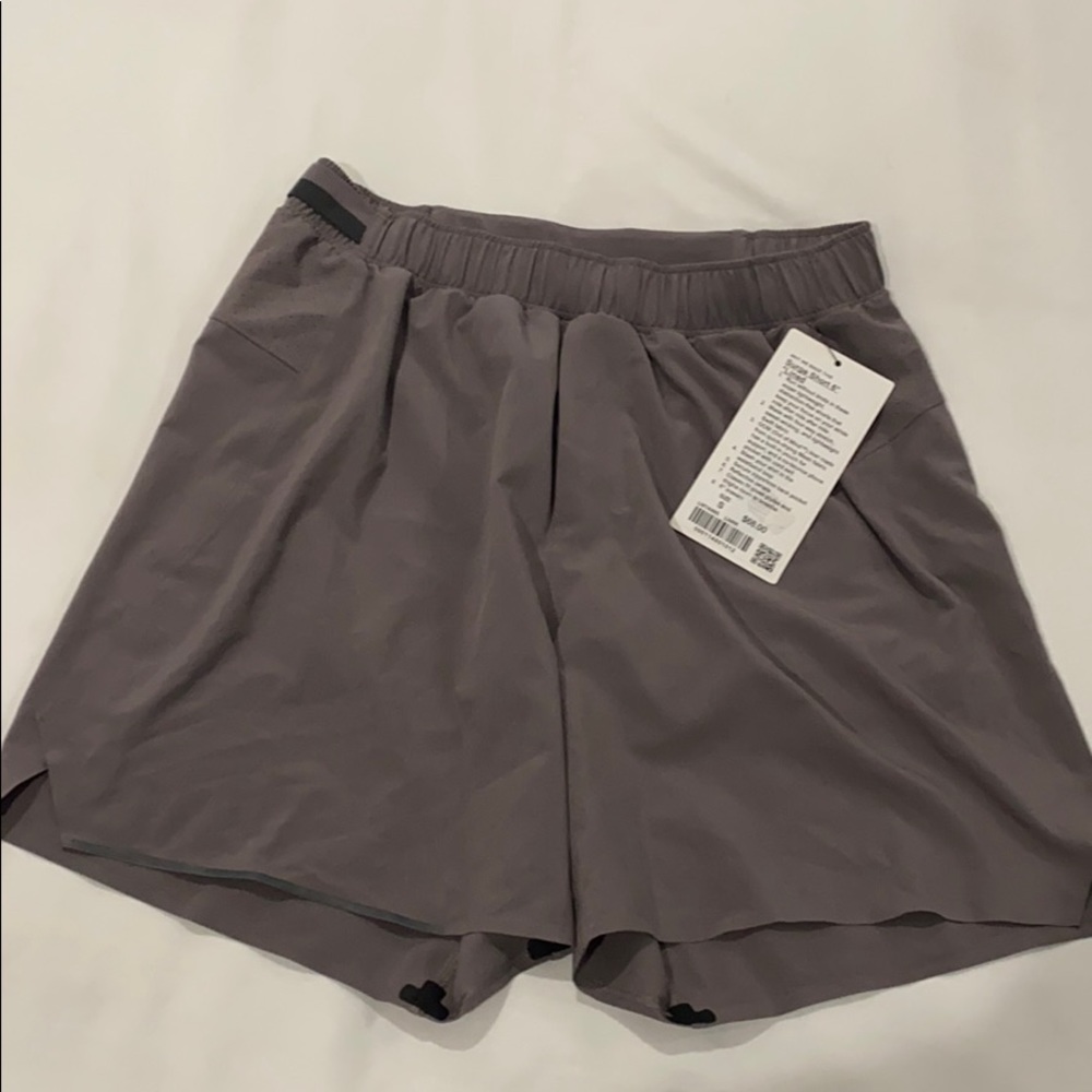 NWT Lululemon Surge Short 6” Lined Size S
